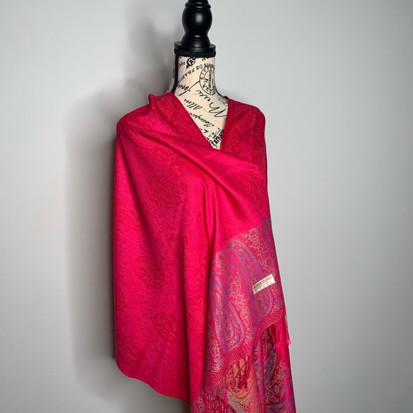Pashmina - Picture 3 of 6